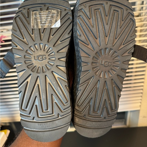 UGG Sandals Fluffita Platform Chunky Slides Sherpa Shearling - Picture 9 of 9